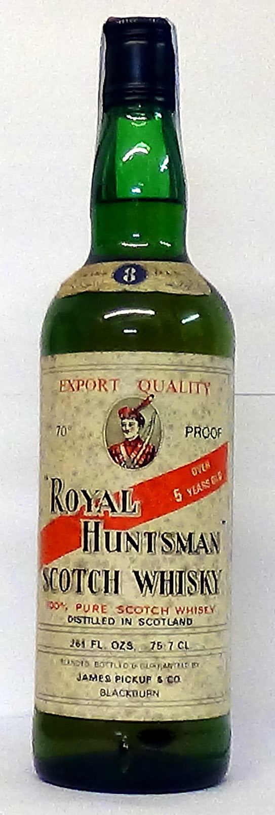 1960s Royal Huntsman 8 Year Old Scotch 26 2\3 fl oz