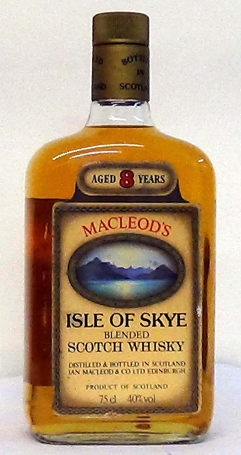 1980s MacLeod’s Isle of Skye Aged 8 Years Blended Scotch