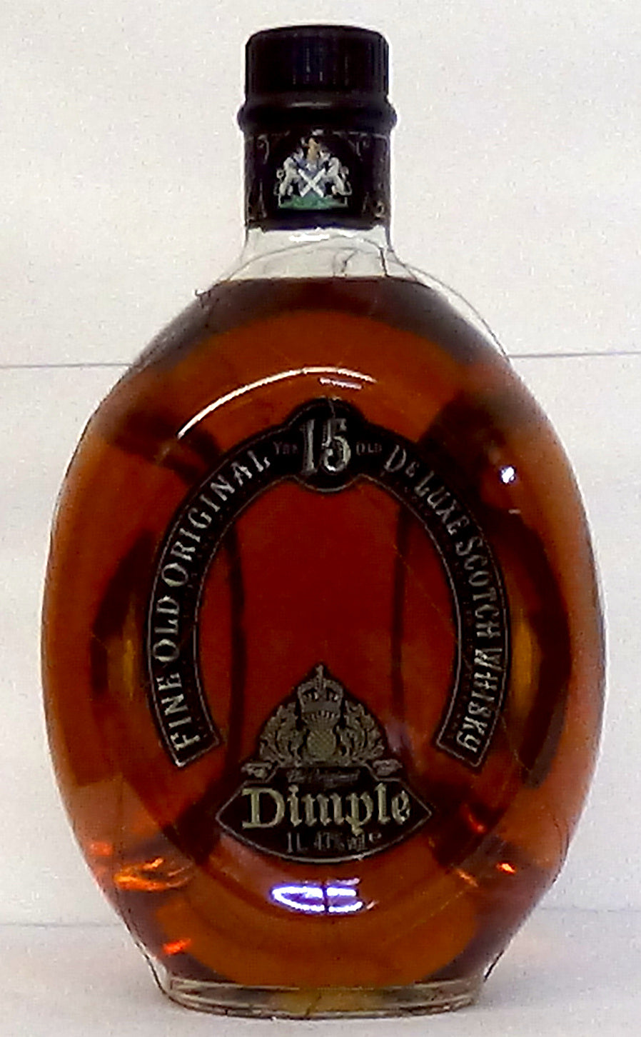 Dimple-Pinch-Haig & Haig 15 Year Old Blended Scotch Whisky, Scotland 1 Litre 1990s