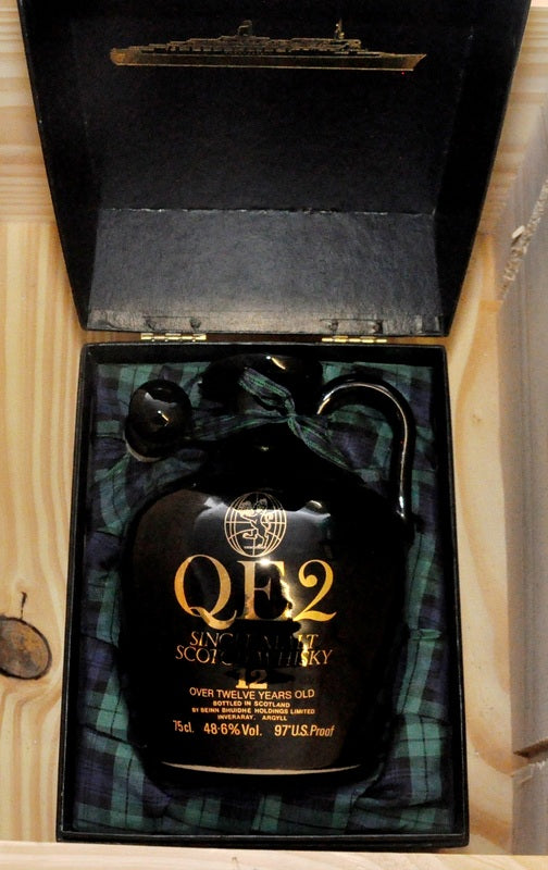 Q.E.2. Beinn Bhuidhe - Ceramic decanter - Blend - 12 year - 48.6% vol
