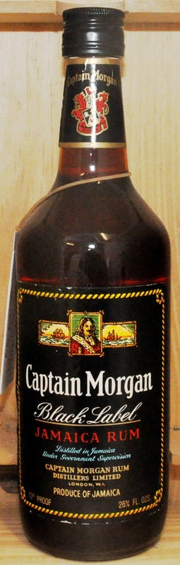Captain Morgan Black Label Rum 26 2/3 Fl. oz 70° (40%, 757ml) - Liqueu