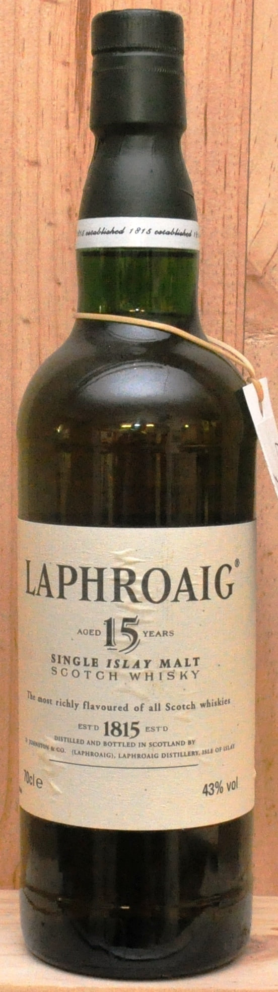 Laphroaig - Islay Single Malt - 15 year old - 700ml - 43% vol - Whiske