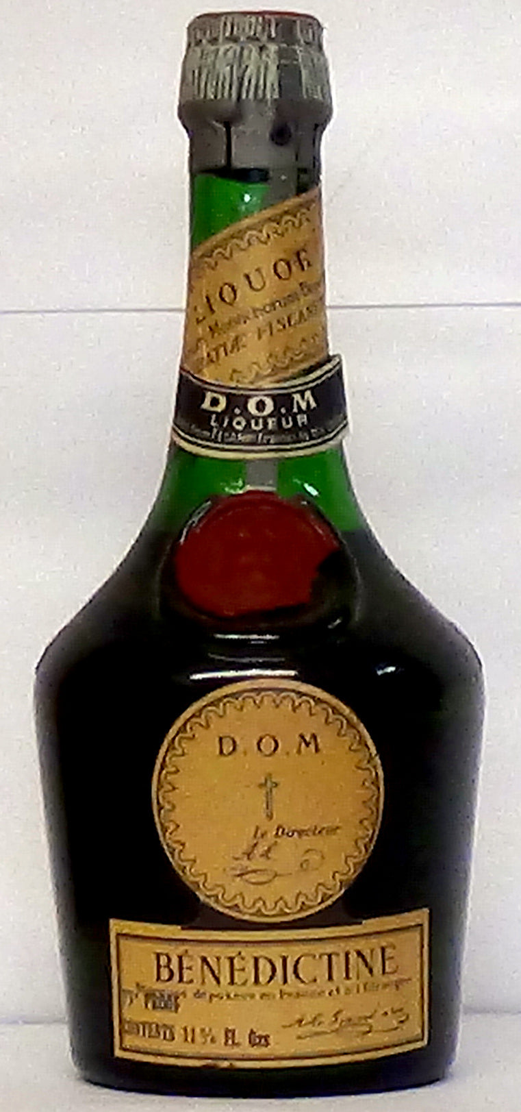 1960’s D.O.M Benedictine 73 proof 11 5/6 Fl oz