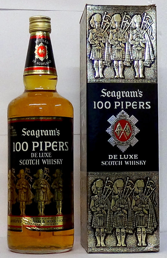 1970s Seagram’s 100 Pipers Deluxe 1 Litre