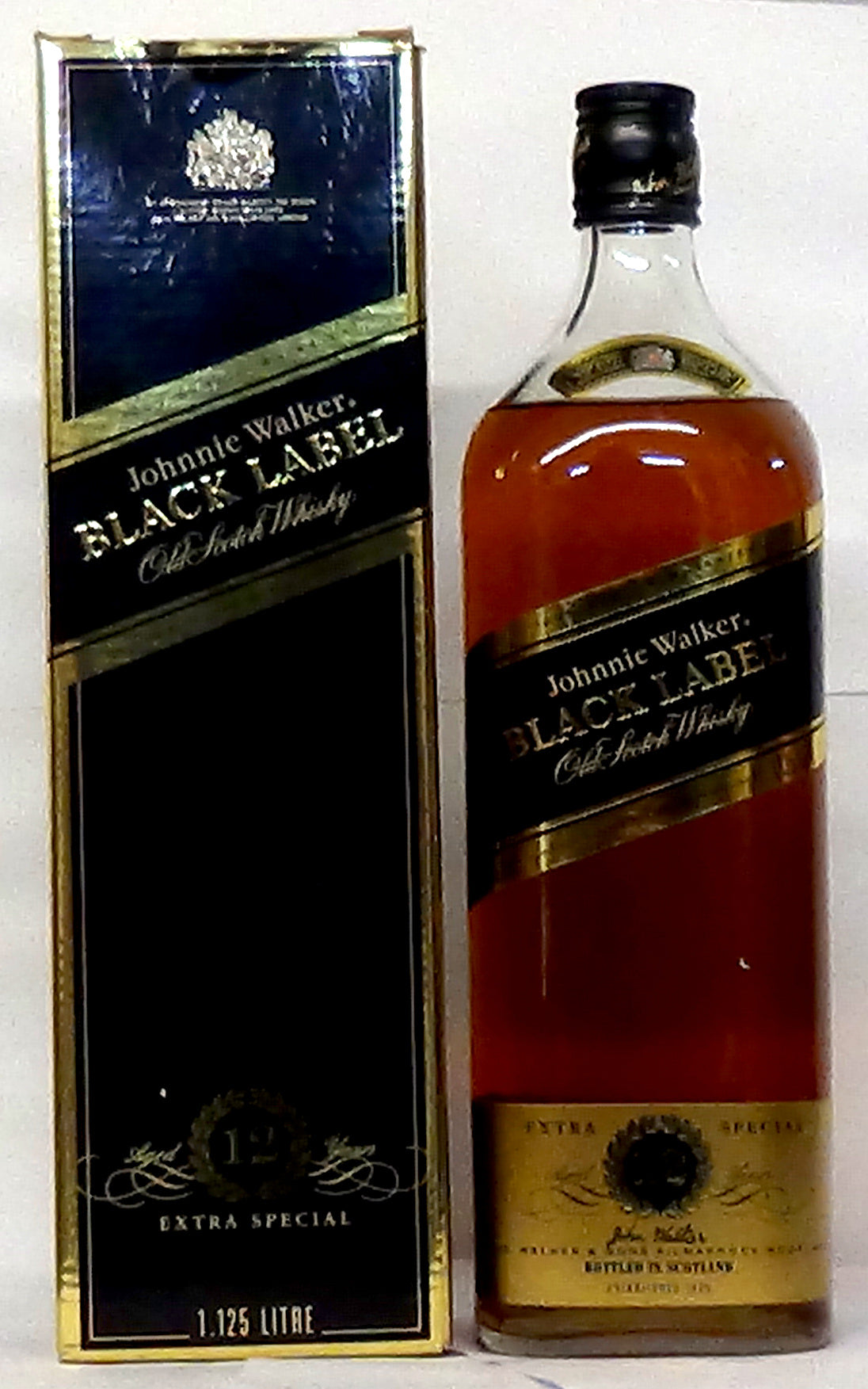 1980’s Johnnie Walker Extra Special  Black Label 1.125 Litre
