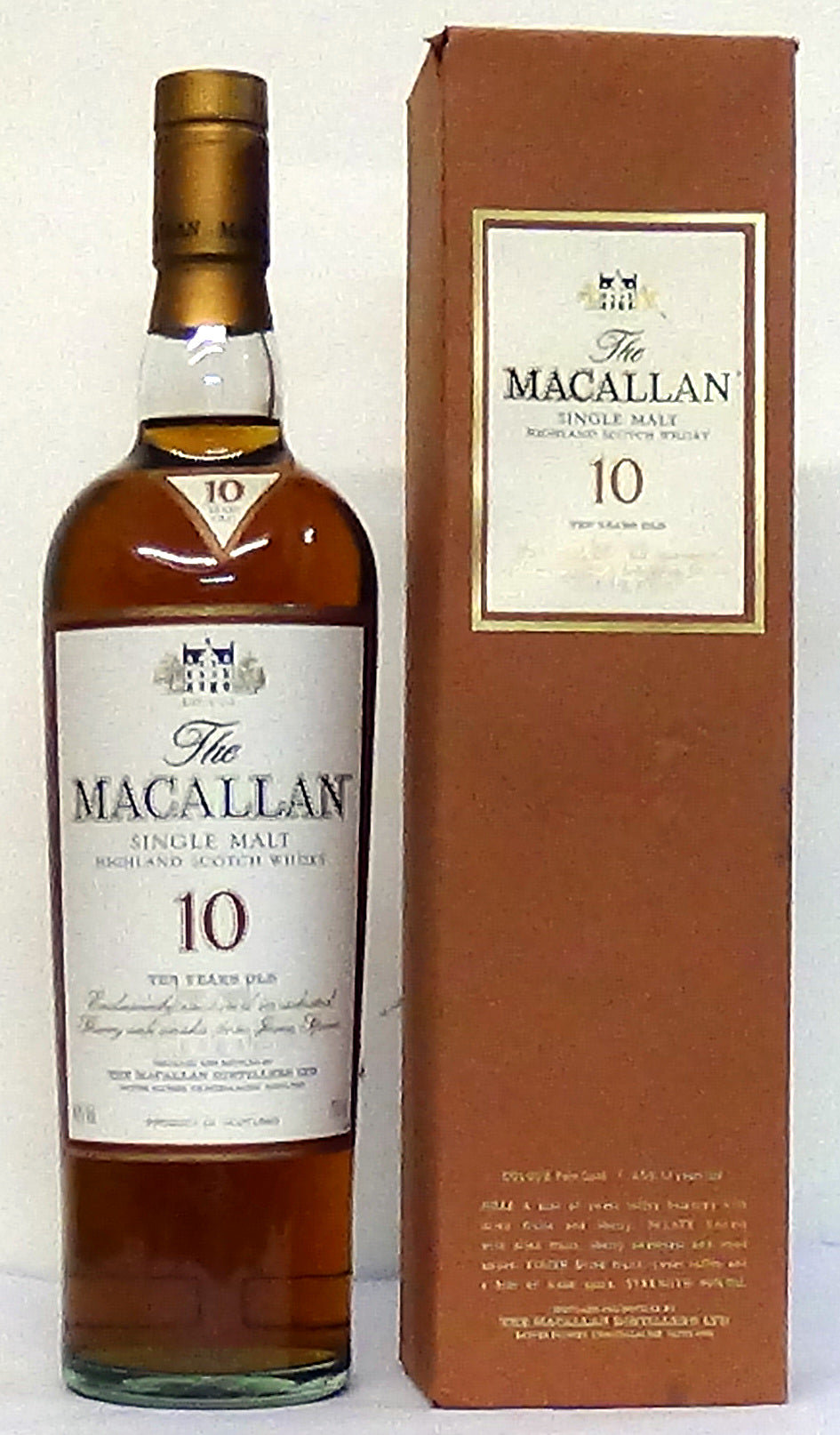 2000s The Macallan 10 year old sherry oak cask single malt