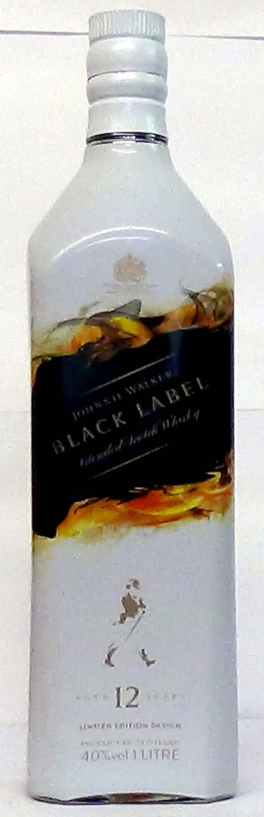Johnnie Walker Black Label Aged 12 years, White Label Mattia Biagi Limited Edition