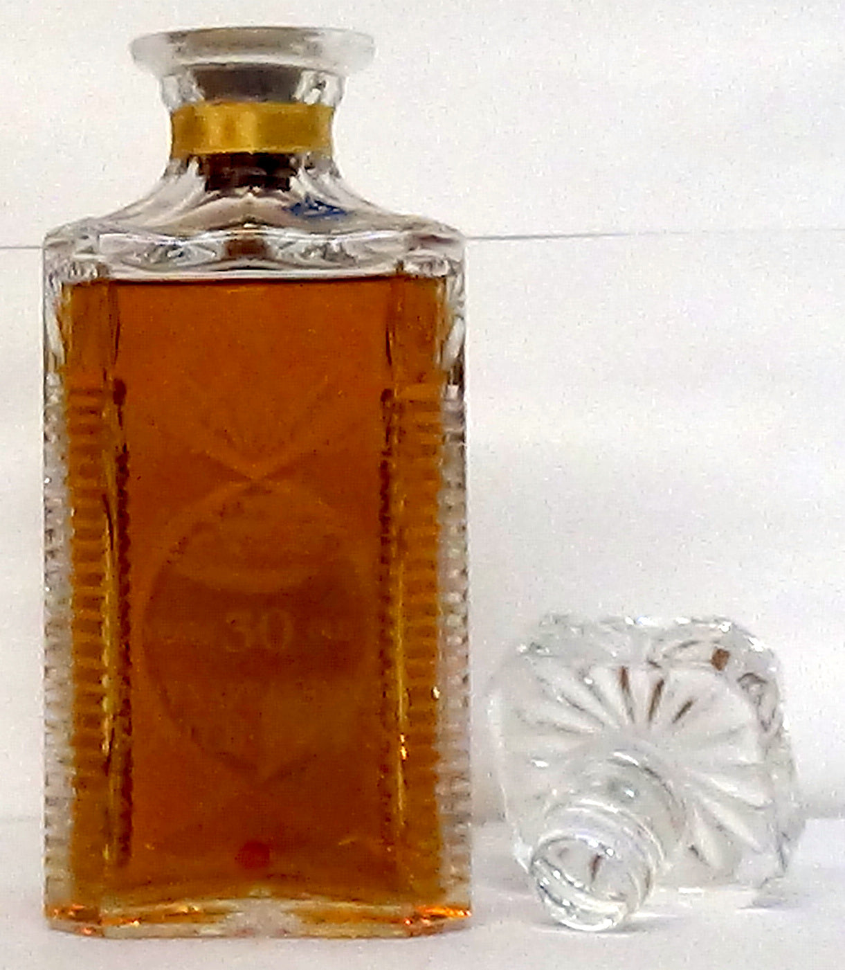 Whyte & Mackay 30 Year Old Very Rare Blended Scotch