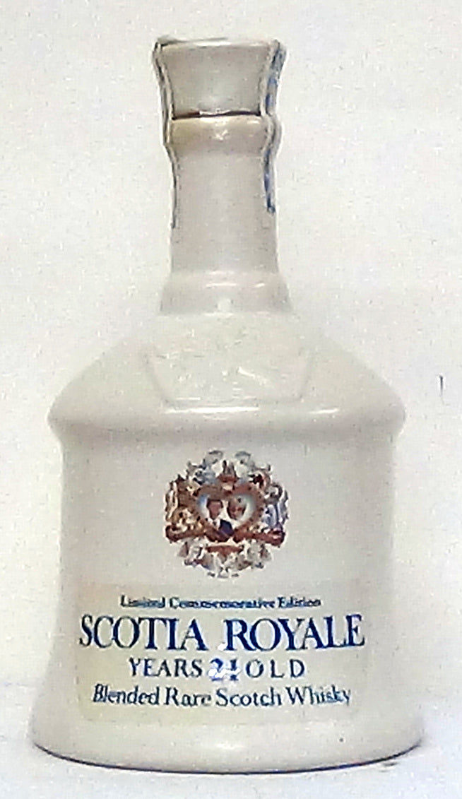 1980’s Scotia Royale 21 Year Old Decanter Royal Commemorative A Gillie
