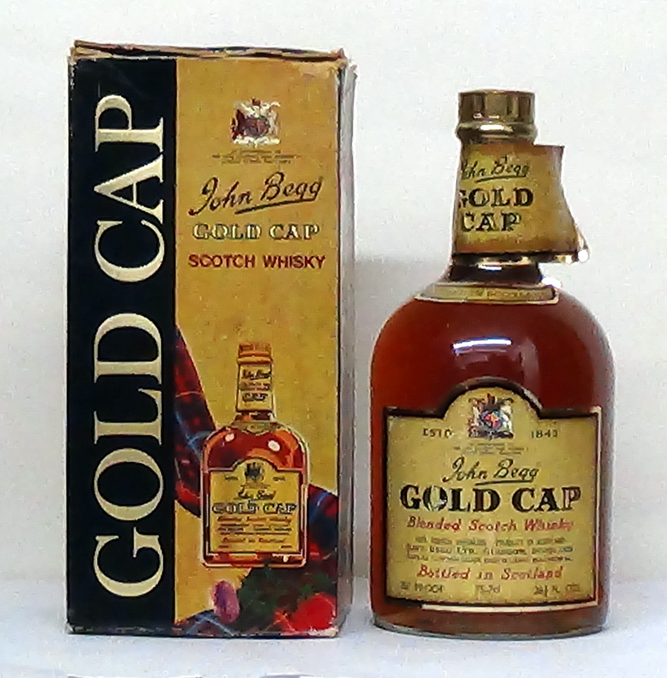 1960's John Begg Gold Cap Blended Whisky - Scotland, Whiskey - M&M Per