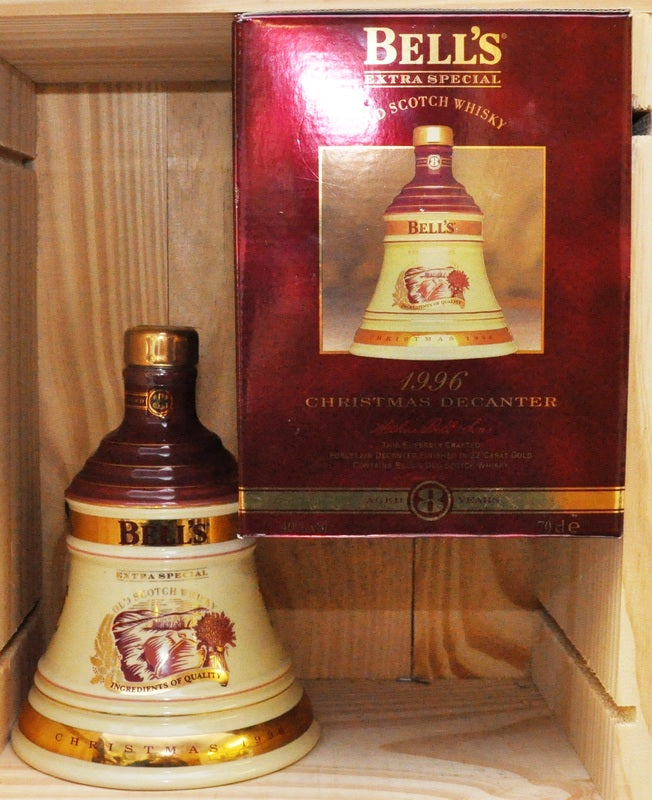 Bell's - Ceramic bell decanter - Blend - Christmas 1996 - 700 ml - 40%