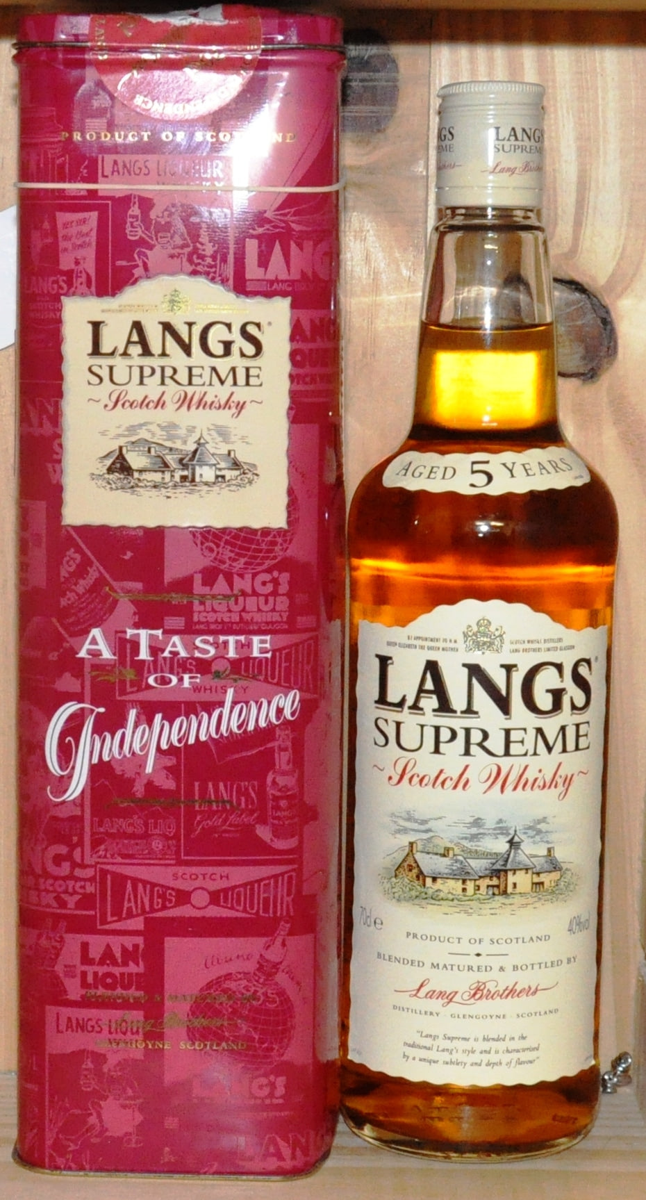 Langs Supreme - Blend - 5 years old - 700 ml - 40% vol - Whiskey - M&M